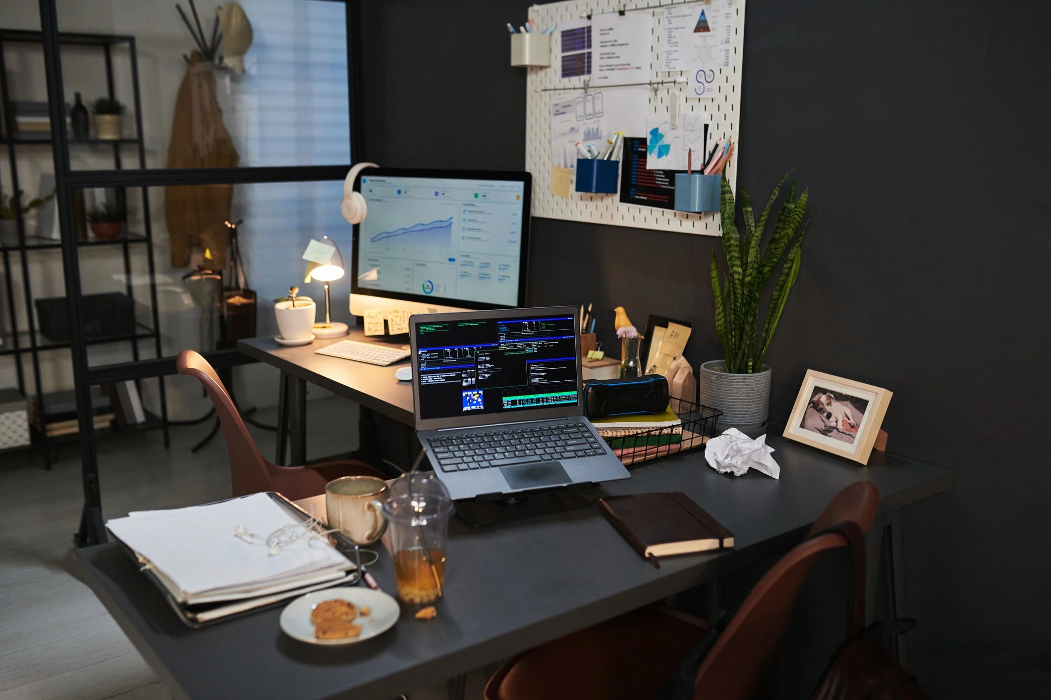 Professional financial planning workspace with analytics dashboard